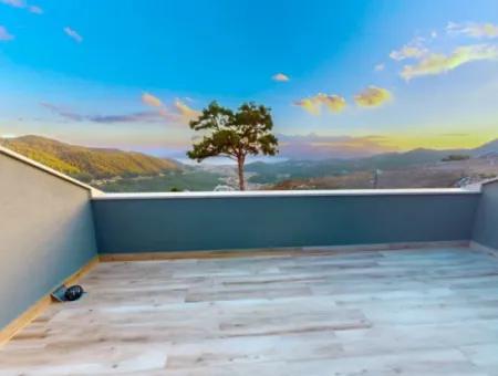 4 Zimmer 1 Wohnzimmer Maßgefertigte Villa Auf 800M2 Grundstück Mit Pool Mit Herrlichem Meerblick In Marmaris Gökbel Gebiet